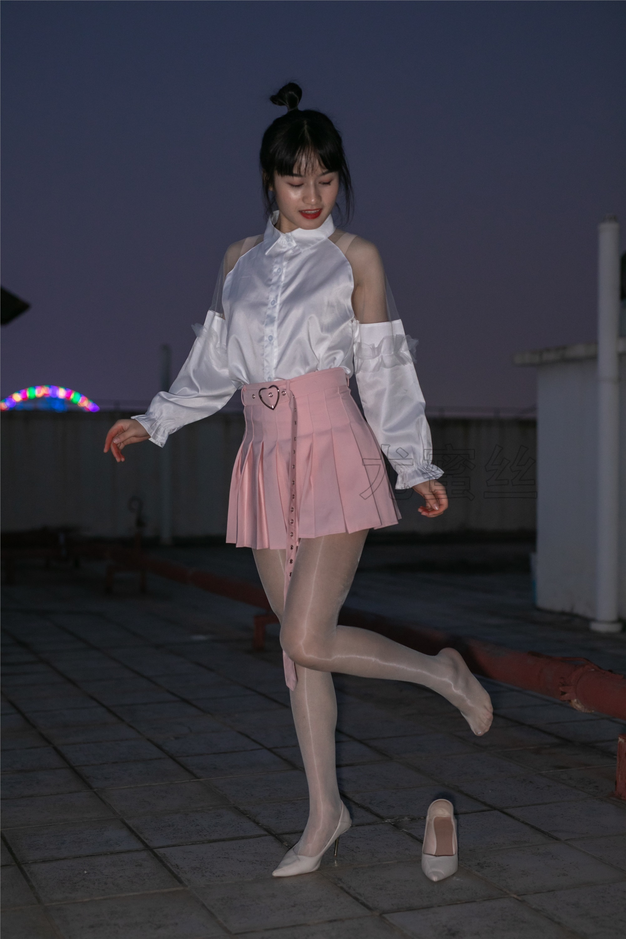 尤蜜丝 穿搭写真 NO.036